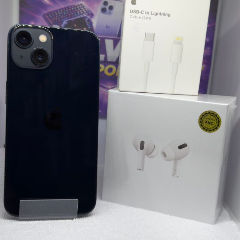 iPhone 13 Azul Escuro